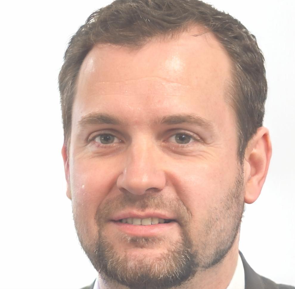 Zacharias Fontaine, Program Coordinator